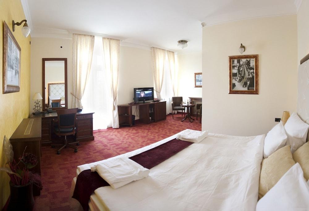 Manjez Centar Hotel Belgrád Kültér fotó