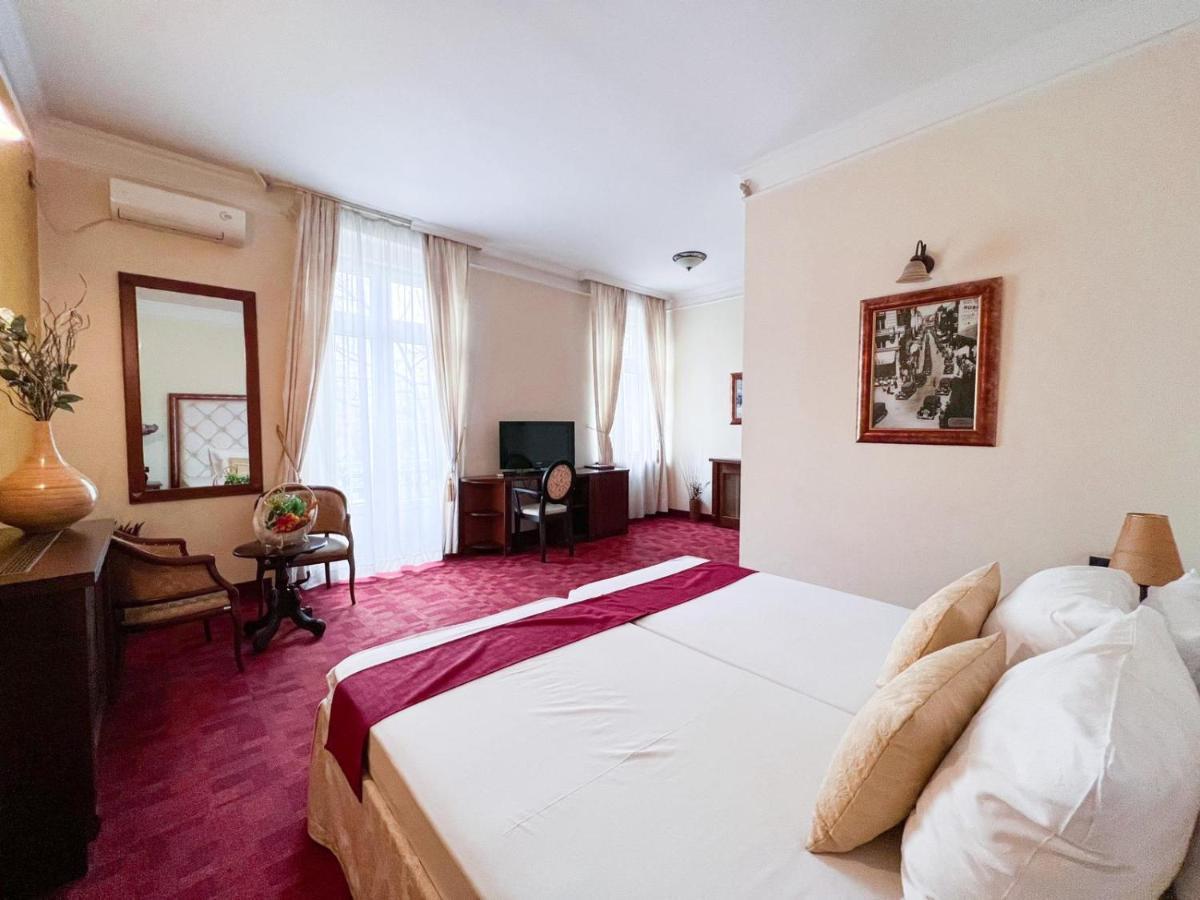 Manjez Centar Hotel Belgrád Kültér fotó